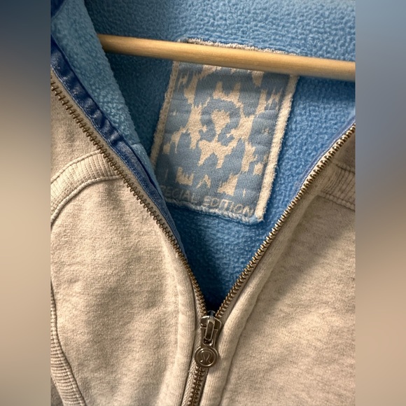 Lululemon Ombré Scuba Zip Hoodie - Picture 3 of 3